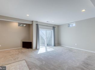 8313 Old Sonoma Pl, Bristow, VA 20136
