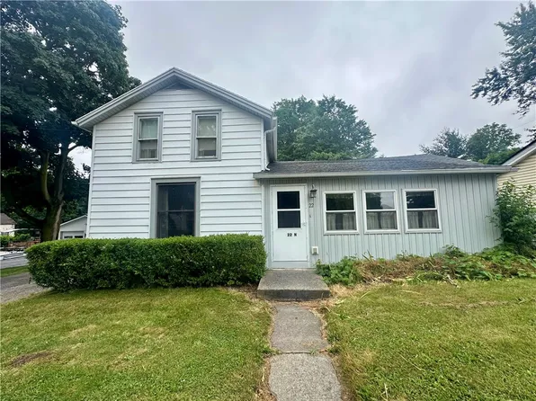 22 N Main St, Elba, NY 14058