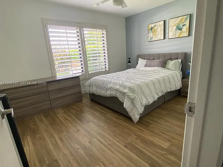 234 Avalon Ave — Photo 10