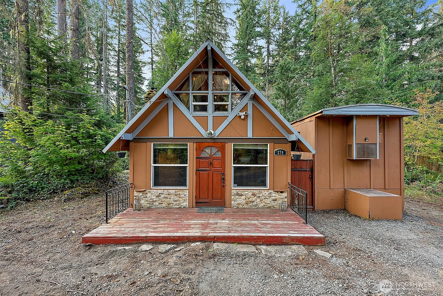 270 Skate Creek Road N photo 1