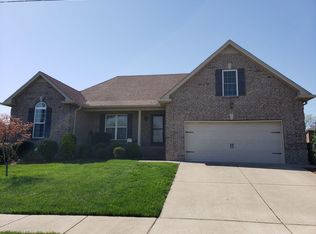 165 Longspur Dr, Gallatin, TN 37066