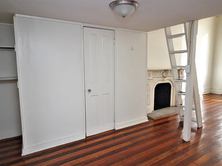 1224 Saint Paul St — Photo 4