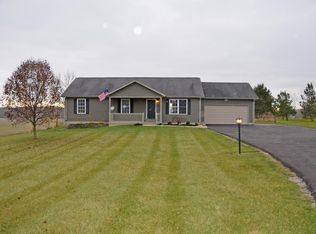 8847 Wilmington Rd, Oregonia, OH 45054