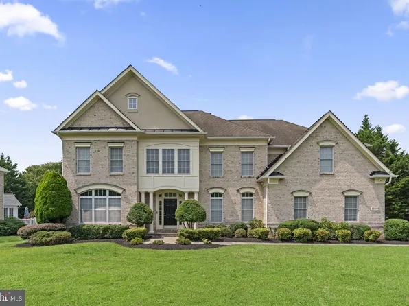 12508 Grey Fox Ln, Potomac, MD 20854