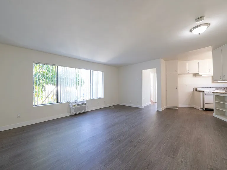 10725 Acama St — Photo 66