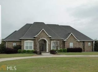 425 Cessna Way #C11, Fort Valley, GA 31030