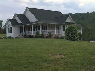 176 Sunrise Ln, Mountain City, TN 37683