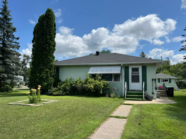 401 7th St SE, Little Falls, MN 56345