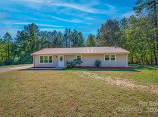 261 Godfrey Rd, Forest City, NC 28043