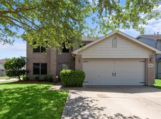 10634 Country Squire Blvd, Baytown, TX 77523