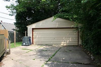 3rd image of 297 E Ido Ave