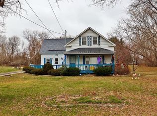 4 Bloomer St, Altona, NY 12910