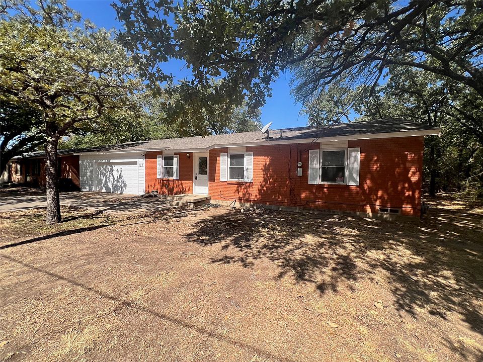 1st image of 115 Burl St
