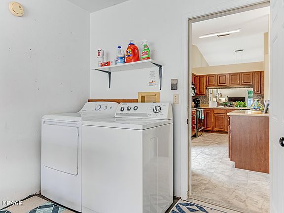 5th image of 1132 Hermitage Ct