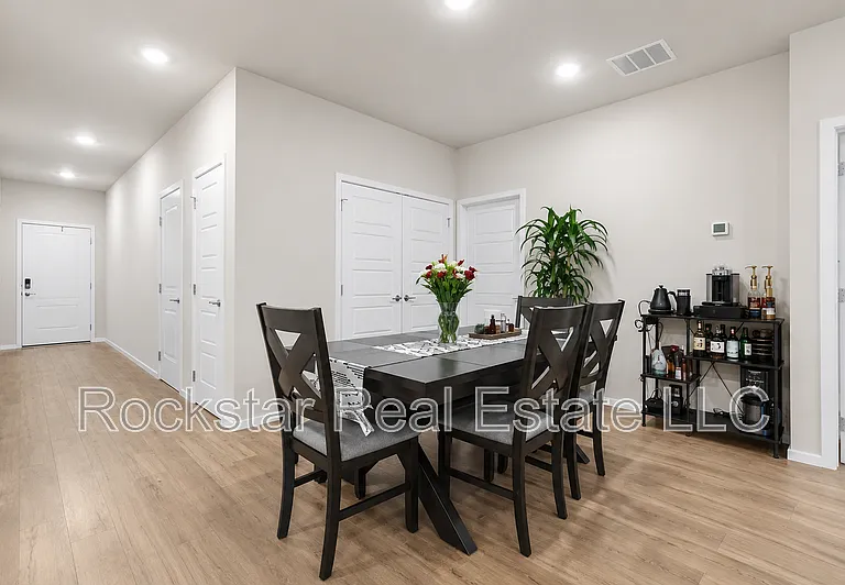 8215 S Avery Rd — Photo 11