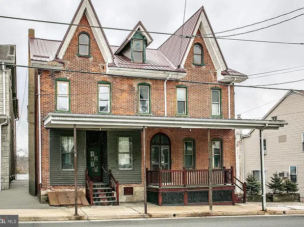 1846 N Main St, Bechtelsville, PA 19505