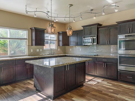 2nd image of 3345 E Pinchot Ave #7
