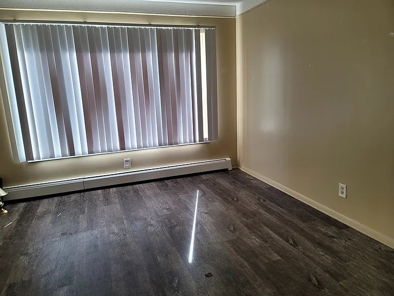 16470 E Nine Mile Rd #104 — Photo 9