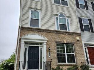 220 Ironwood Manor Dr, Silver Spring, MD 20904