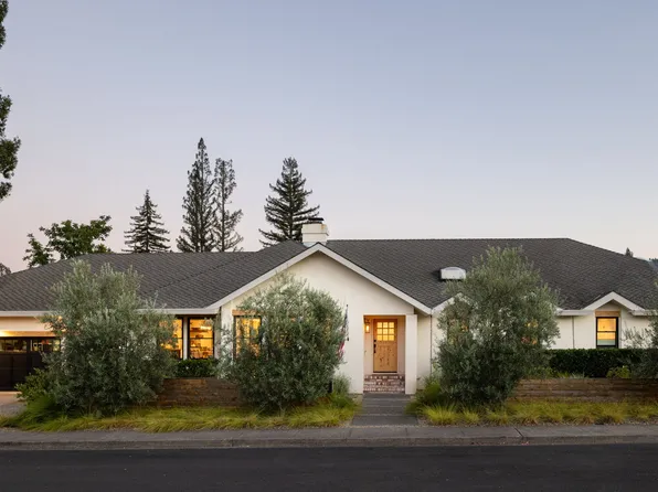 1517 Chablis Cir, Saint Helena, CA 94574