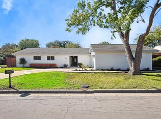 15546 Earlport Cir, Dallas, TX 75248