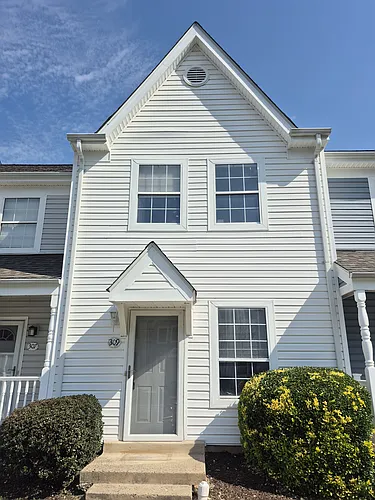 309 Surry Ln Photo 1
