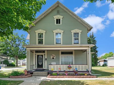 216 B St, La Porte, IN, 46350