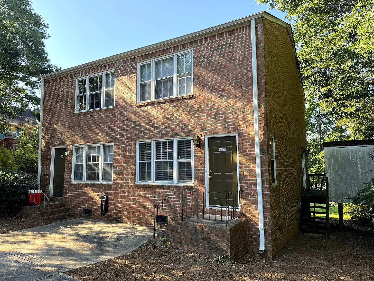 2 bed, 1.5 bath, 1056 sqft, $1,500 — Photo 2