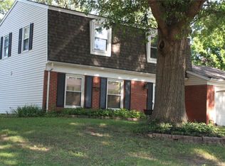 361 Breckenridge Dr, Belleville, IL 62221