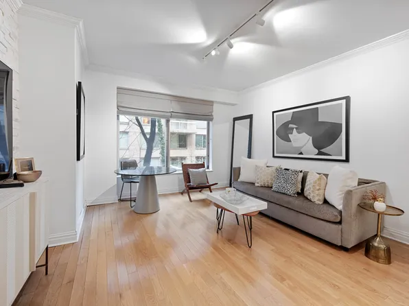 200 East 69th Street image 1 of 6