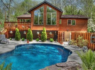 138 Stephen Rd, Reading, PA 19601