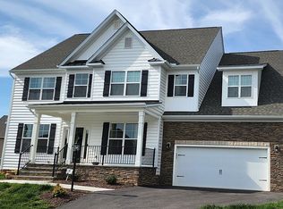 5955 Sterlingworth Dr, Moseley, VA 23120