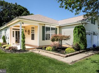 15 Shady Stream Rd, Barnegat, NJ 08005