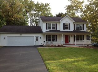 104 Gebhardt Rd, Penfield, NY 14526