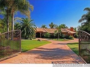7190 Rancho La Cima Dr, Rancho Santa Fe, CA 92067