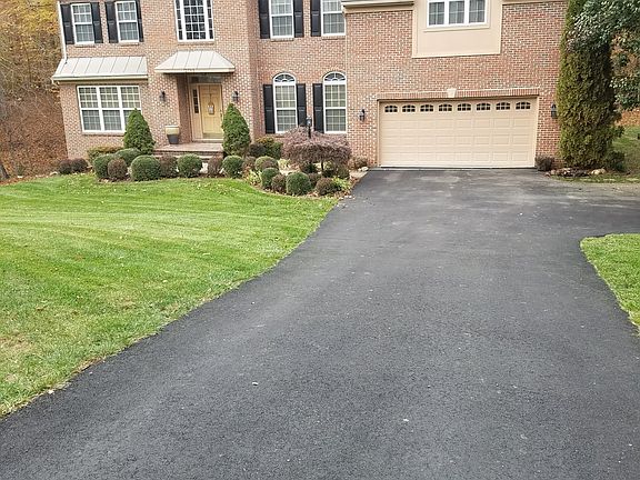 3rd image of 12540 Brenmill Ln