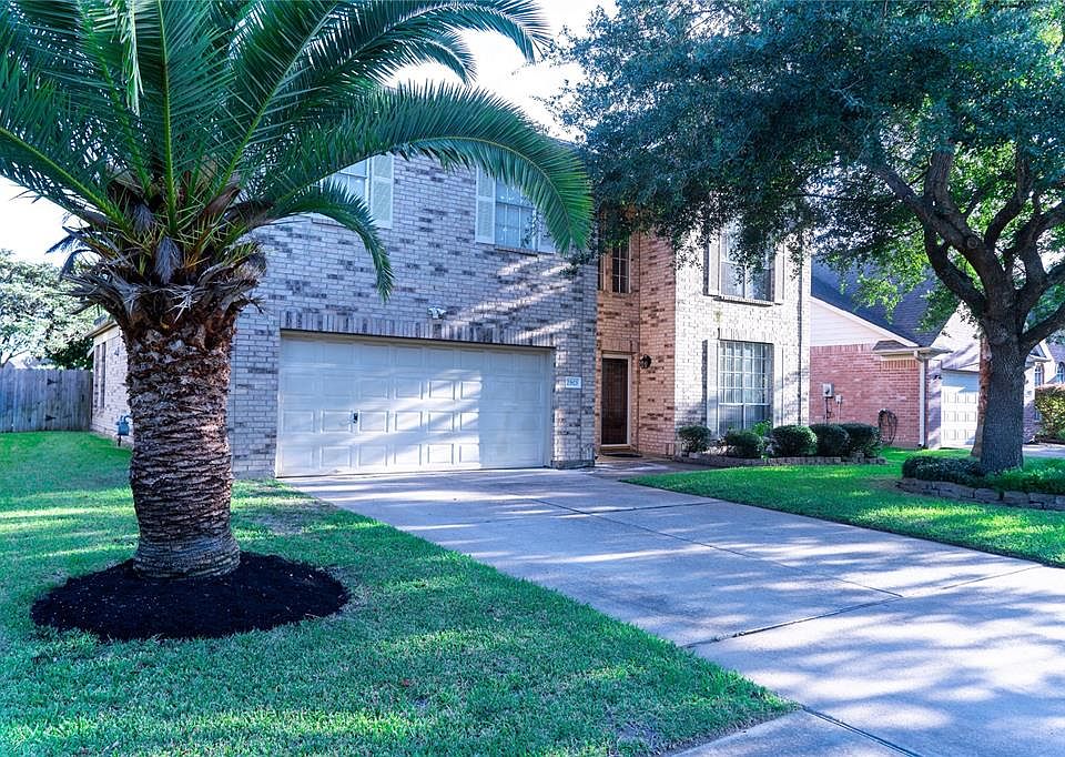 1st image of 23823 Ayscough Ln