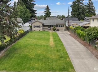 3594 E G St, Tacoma, WA