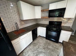 3302 Broadway #202, Fort Wayne, IN 46807