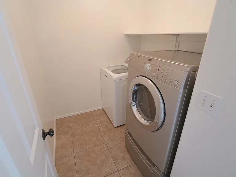1492 N Saddle St — Photo 19