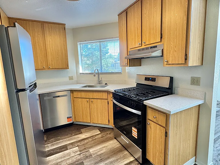 2519 Sunny Slope Dr #5 — Photo 1