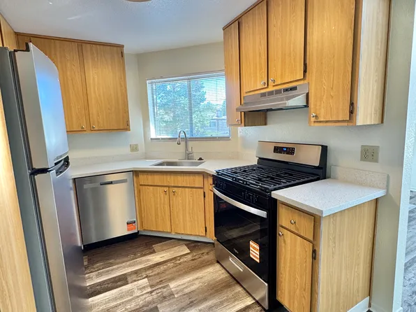 2519 Sunny Slope Dr APT 5, Sparks, NV 89434