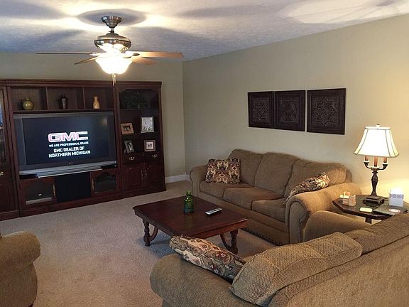4th image of 10961 6th Street Ct