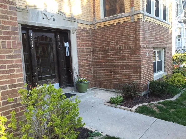 4323 N Troy St APT G, Chicago, IL 60618