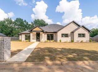 45 Rim Rd, Kilgore, TX 75662