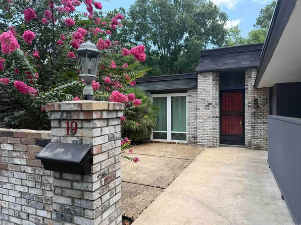 19 Westridge Dr, Pine Bluff, AR 71603