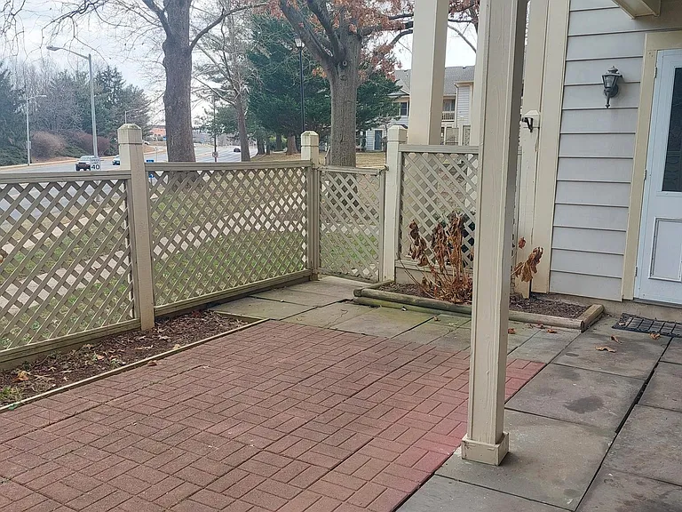 Shadyside Ln — Photo 5