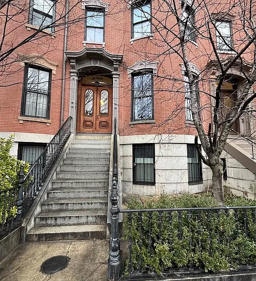 476 Massachusetts Ave #5 — Photo 1