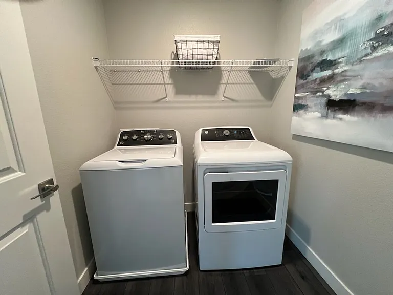 10795 Gentle Crest Ave — Photo 32