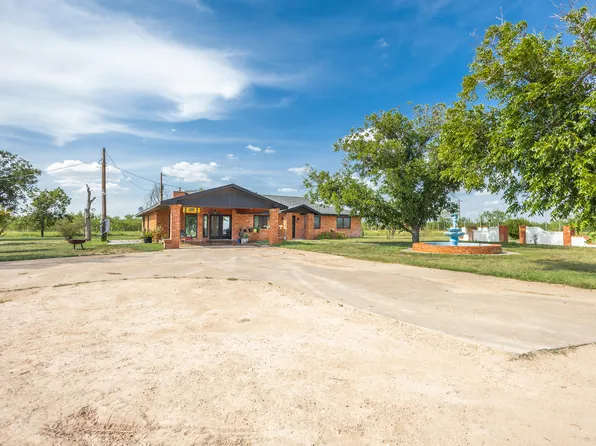11733 N Walnut Grove Rd, San Angelo, TX 76901
